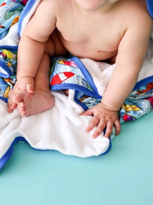 unnamed-file-222.jpg Posh Peanut Wave Hooded Towel For Kids -Posh Peanu Shop unnamed file 222