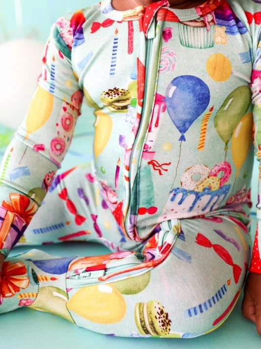 Posh Peanut Baby's Happy Birthday Double-Zipper Footie For Kids 5 Posh Peanut Baby's Happy Birthday Double-Zipper Footie For Kids - Image 3