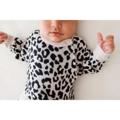 Posh Peanut Baby Girl's Layla 3-Piece Sweather, Legging & Beanie Set For Kids 7 Posh Peanut Baby Girl's Layla 3-Piece Sweather, Legging & Beanie Set For Kids -Posh Peanu Shop unnamed file 484