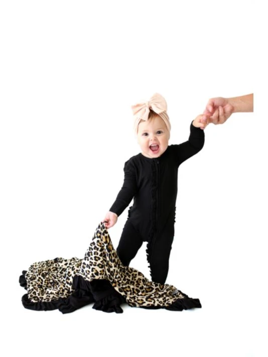 unnamed-file-549.jpg Posh Peanut Baby Girl's Lana Leopard 6-Piece Gift Box Set For Kids -Posh Peanu Shop unnamed file 549