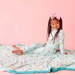 Posh Peanut Donuts Luxe Patoo™ Blanket For Kids -Posh Peanu Shop unnamed file 814